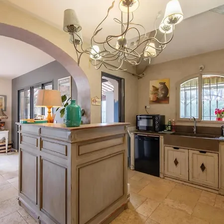 וילה Soleil D'ete Pool & View Yourhosthelper סן-מקסים